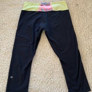 Lulu lemon groove crop reversible leggings